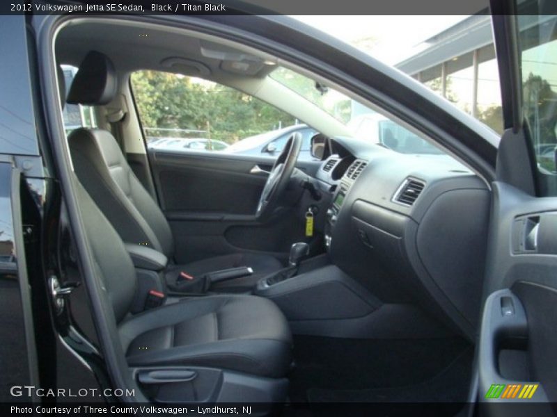 Black / Titan Black 2012 Volkswagen Jetta SE Sedan