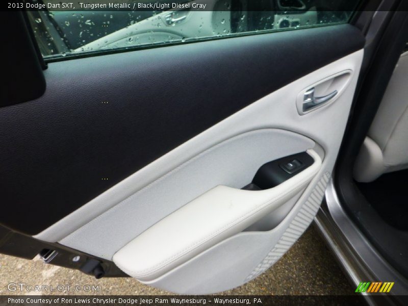 Tungsten Metallic / Black/Light Diesel Gray 2013 Dodge Dart SXT