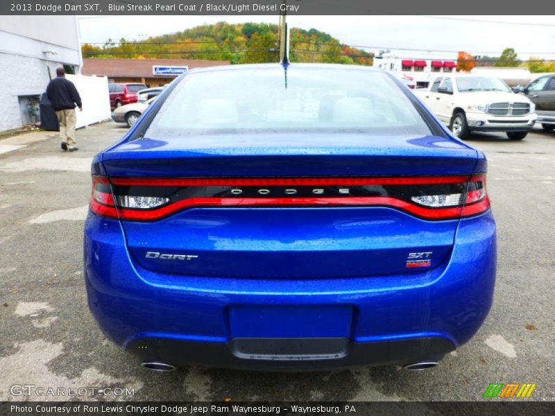 Blue Streak Pearl Coat / Black/Light Diesel Gray 2013 Dodge Dart SXT