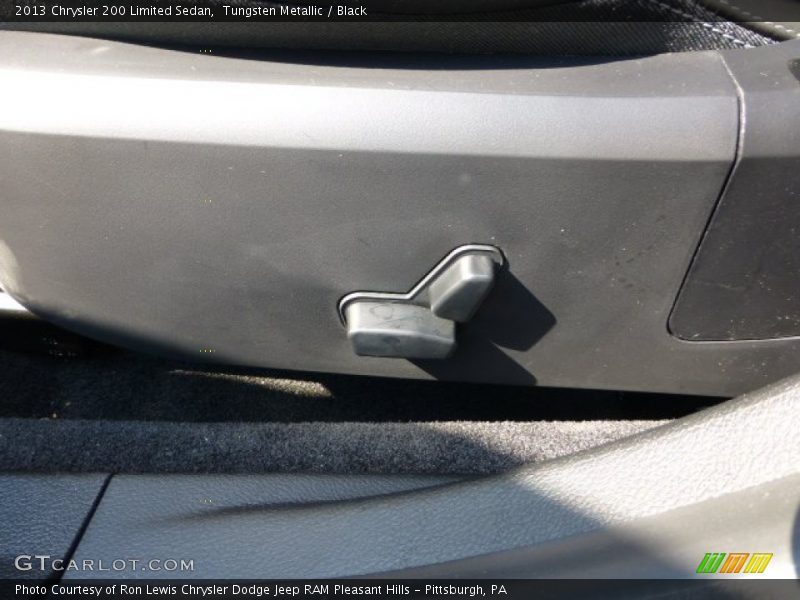 Tungsten Metallic / Black 2013 Chrysler 200 Limited Sedan