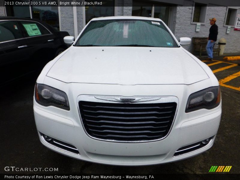 Bright White / Black/Red 2013 Chrysler 300 S V8 AWD