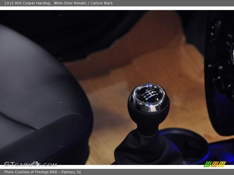 White Silver Metallic / Carbon Black 2013 Mini Cooper Hardtop