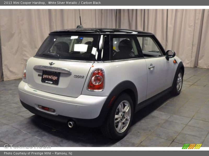 White Silver Metallic / Carbon Black 2013 Mini Cooper Hardtop