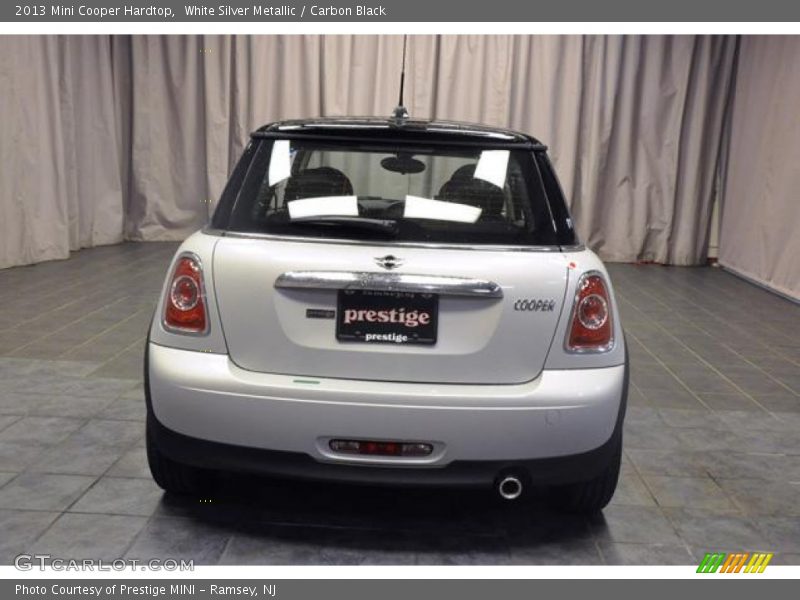 White Silver Metallic / Carbon Black 2013 Mini Cooper Hardtop