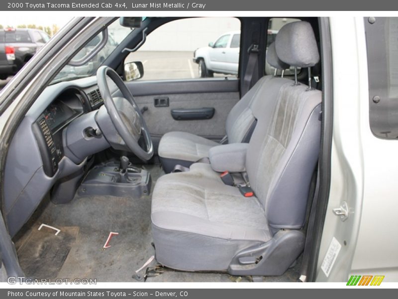 Lunar Mist Metallic / Gray 2000 Toyota Tacoma Extended Cab 4x4