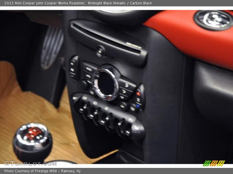 Midnight Black Metallic / Carbon Black 2013 Mini Cooper John Cooper Works Roadster