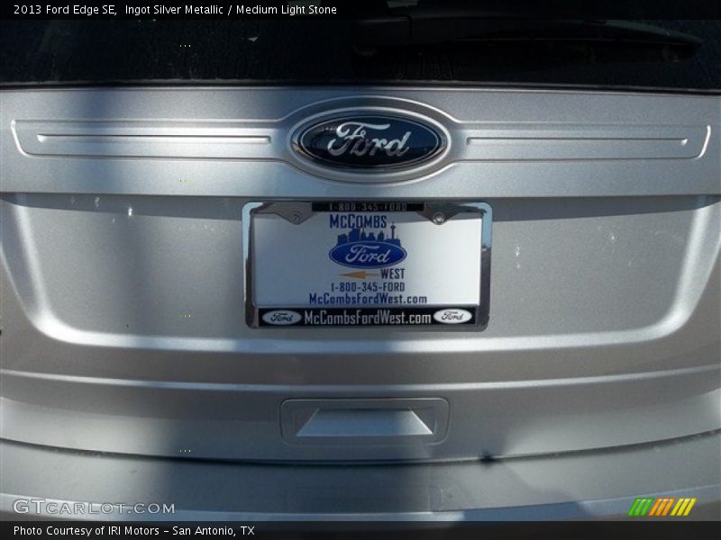 Ingot Silver Metallic / Medium Light Stone 2013 Ford Edge SE