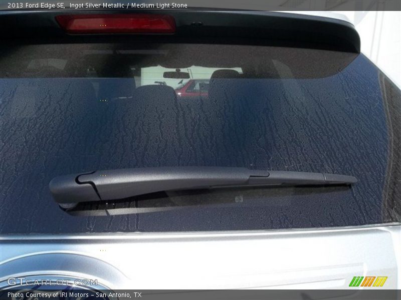 Ingot Silver Metallic / Medium Light Stone 2013 Ford Edge SE