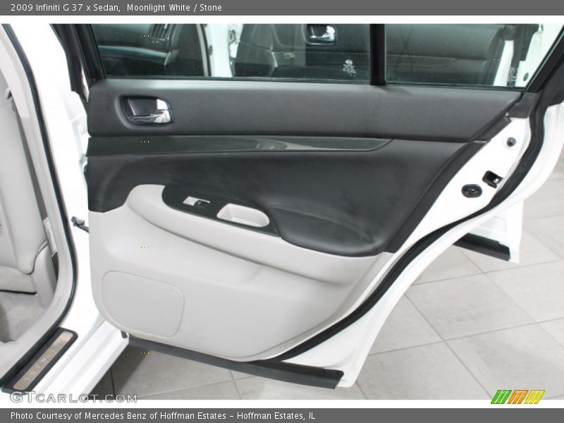 Moonlight White / Stone 2009 Infiniti G 37 x Sedan