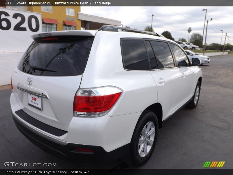 Blizzard White Pearl / Sand Beige 2013 Toyota Highlander V6