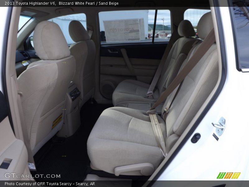Blizzard White Pearl / Sand Beige 2013 Toyota Highlander V6