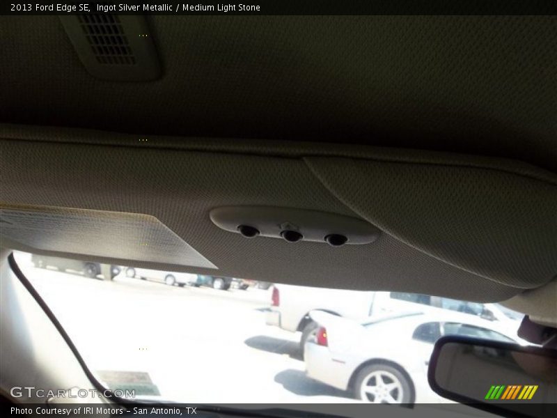 Ingot Silver Metallic / Medium Light Stone 2013 Ford Edge SE