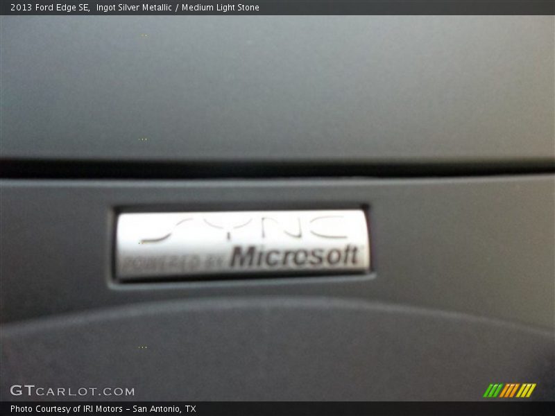 Ingot Silver Metallic / Medium Light Stone 2013 Ford Edge SE