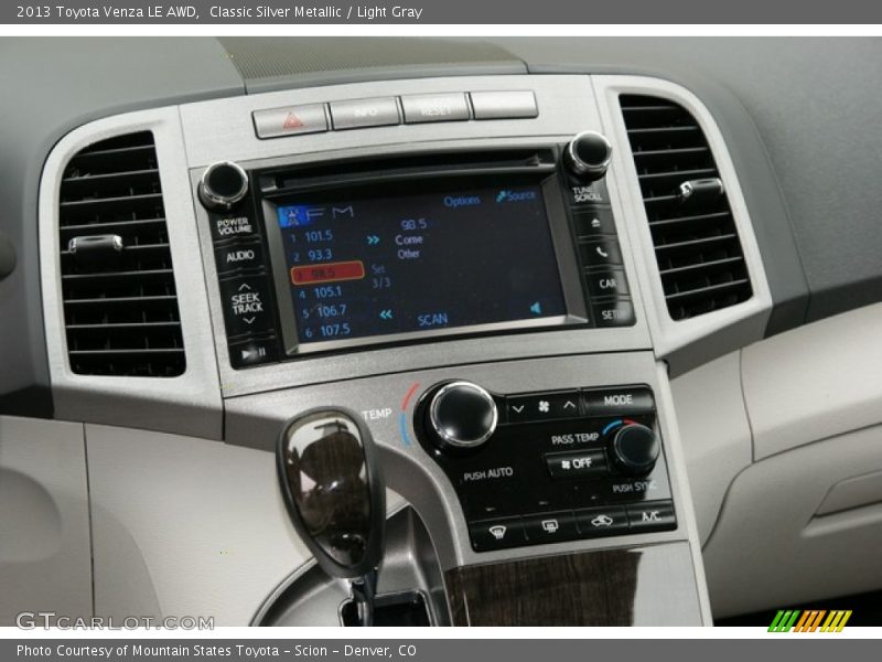 Classic Silver Metallic / Light Gray 2013 Toyota Venza LE AWD