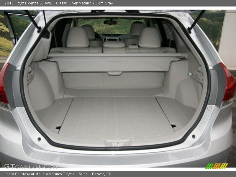 Classic Silver Metallic / Light Gray 2013 Toyota Venza LE AWD