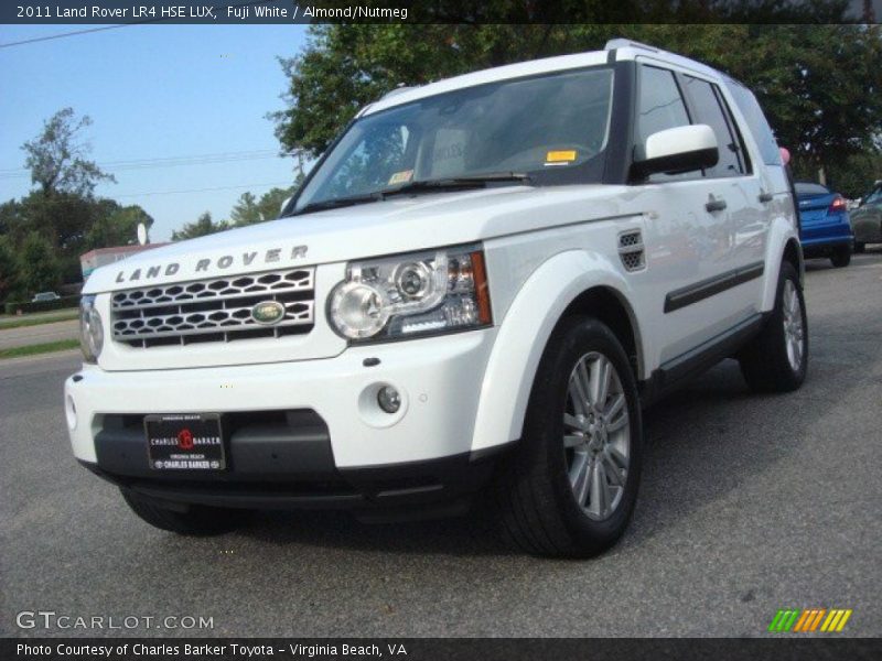 Fuji White / Almond/Nutmeg 2011 Land Rover LR4 HSE LUX