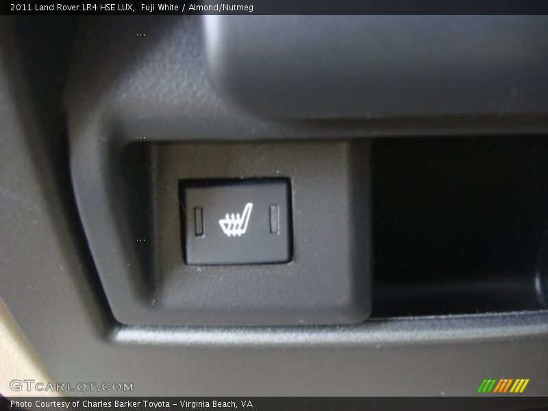 Fuji White / Almond/Nutmeg 2011 Land Rover LR4 HSE LUX