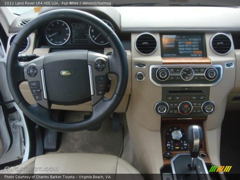 Fuji White / Almond/Nutmeg 2011 Land Rover LR4 HSE LUX