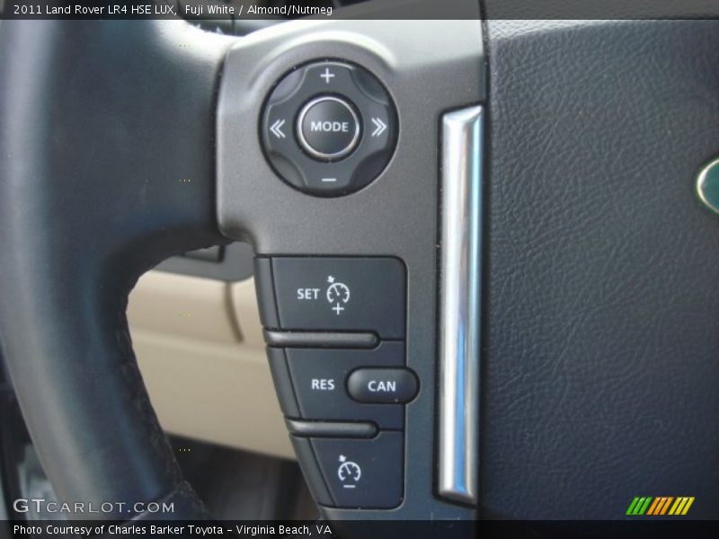 Fuji White / Almond/Nutmeg 2011 Land Rover LR4 HSE LUX