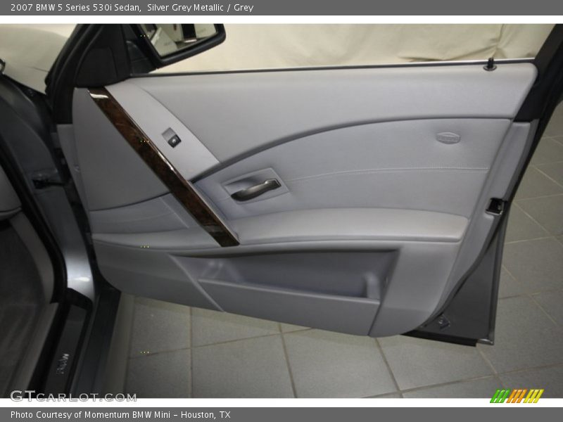 Silver Grey Metallic / Grey 2007 BMW 5 Series 530i Sedan
