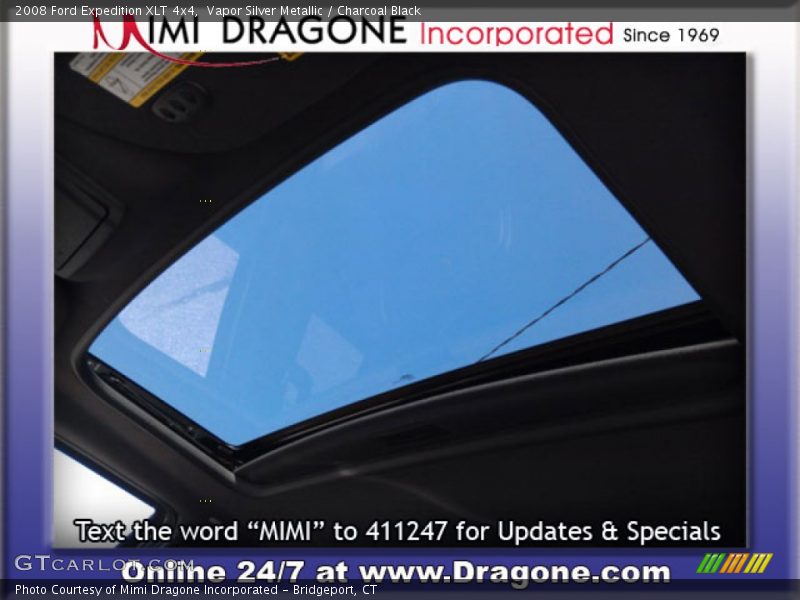 Vapor Silver Metallic / Charcoal Black 2008 Ford Expedition XLT 4x4