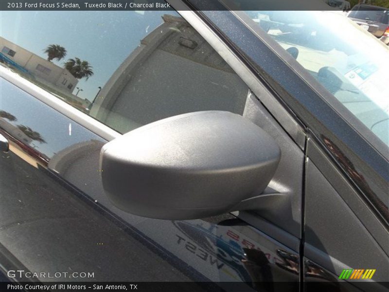 Tuxedo Black / Charcoal Black 2013 Ford Focus S Sedan