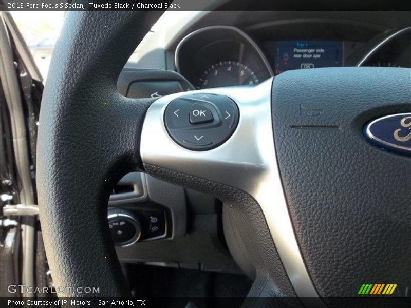 Tuxedo Black / Charcoal Black 2013 Ford Focus S Sedan