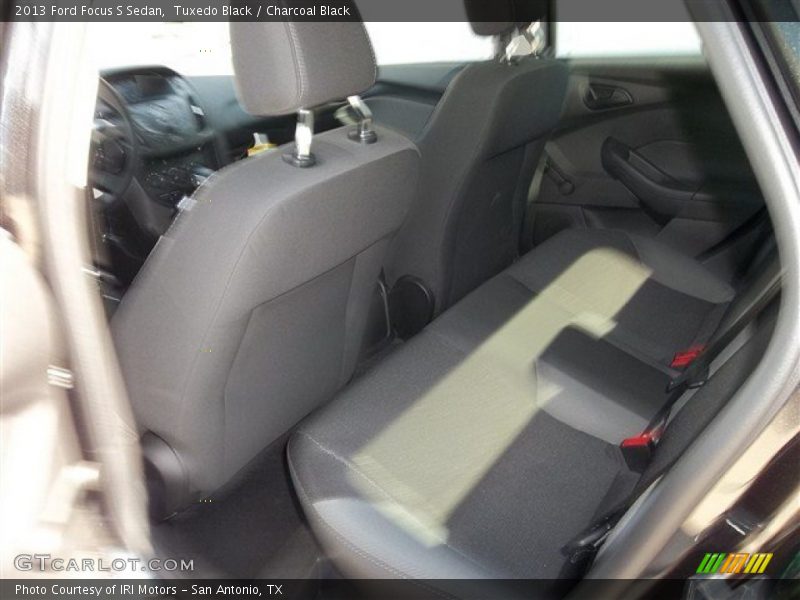 Tuxedo Black / Charcoal Black 2013 Ford Focus S Sedan