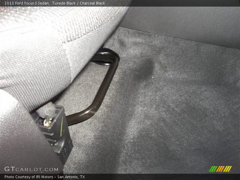 Tuxedo Black / Charcoal Black 2013 Ford Focus S Sedan