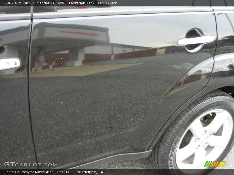 Labrador Black Pearl / Black 2007 Mitsubishi Outlander XLS 4WD
