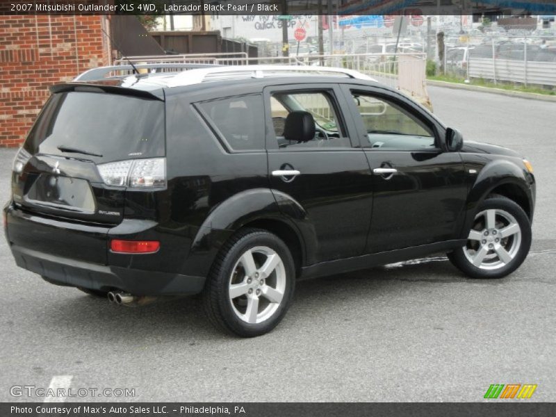 Labrador Black Pearl / Black 2007 Mitsubishi Outlander XLS 4WD