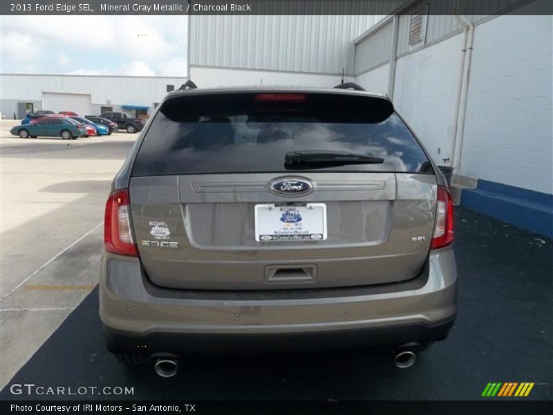 Mineral Gray Metallic / Charcoal Black 2013 Ford Edge SEL