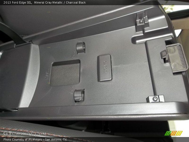 Mineral Gray Metallic / Charcoal Black 2013 Ford Edge SEL