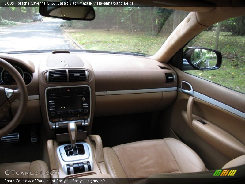 Basalt Black Metallic / Havanna/Sand Beige 2009 Porsche Cayenne GTS
