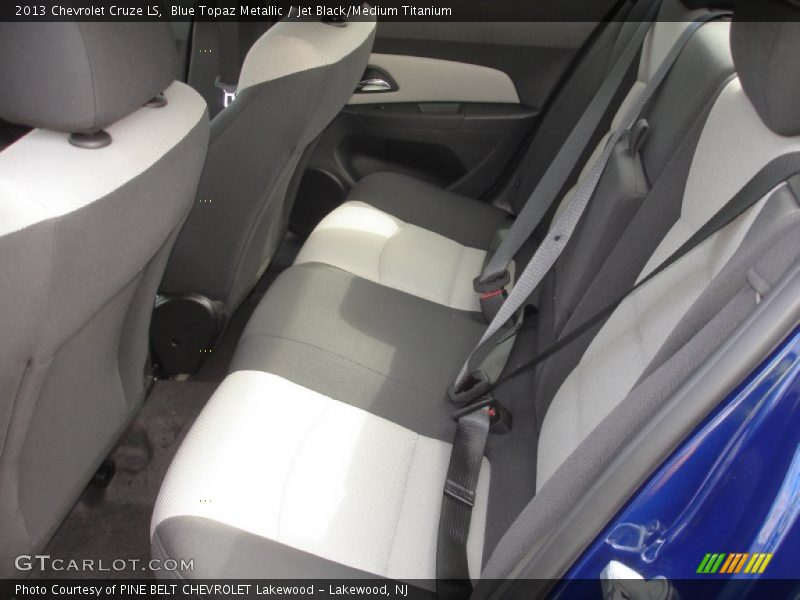 Blue Topaz Metallic / Jet Black/Medium Titanium 2013 Chevrolet Cruze LS