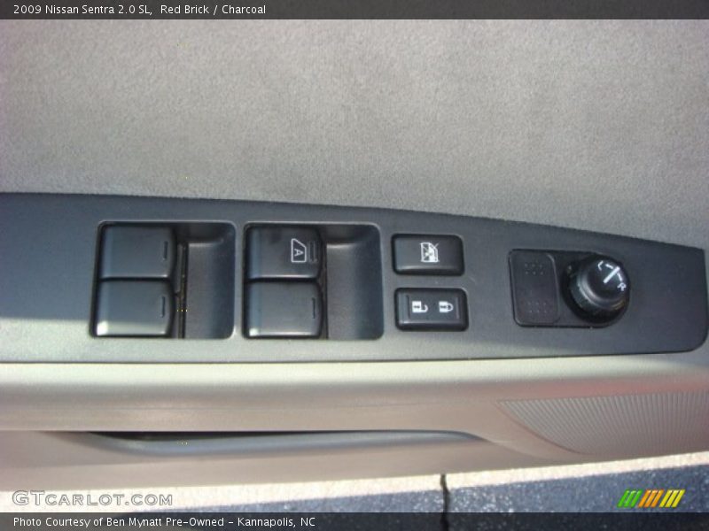 Red Brick / Charcoal 2009 Nissan Sentra 2.0 SL