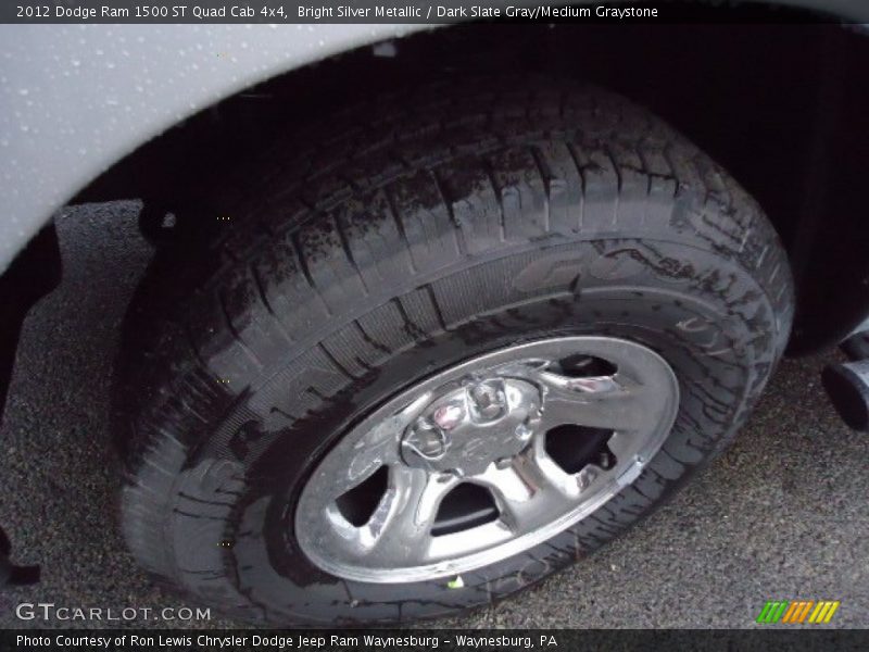 Bright Silver Metallic / Dark Slate Gray/Medium Graystone 2012 Dodge Ram 1500 ST Quad Cab 4x4