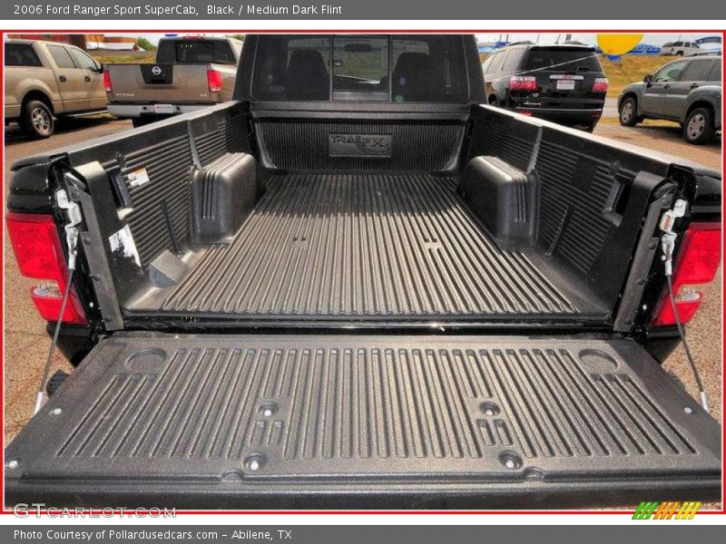 Black / Medium Dark Flint 2006 Ford Ranger Sport SuperCab