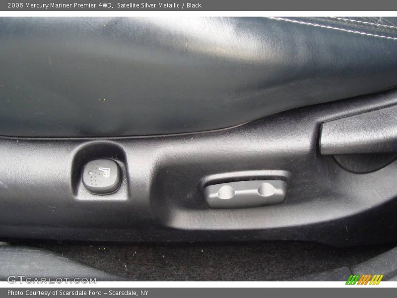 Satellite Silver Metallic / Black 2006 Mercury Mariner Premier 4WD