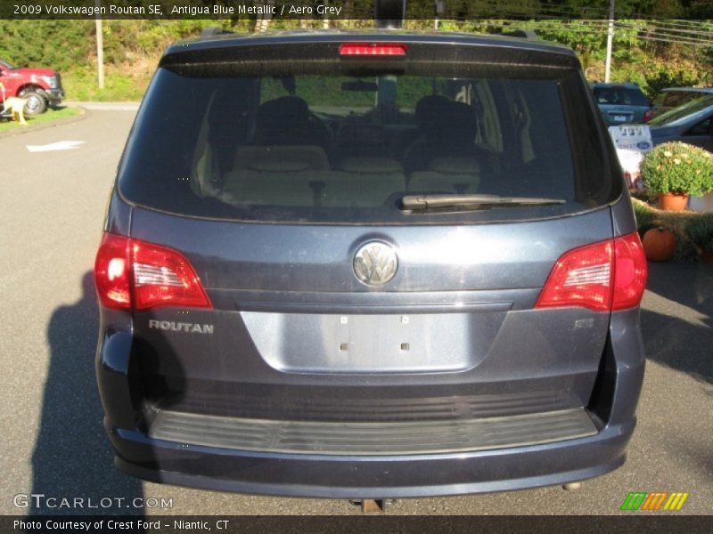 Antigua Blue Metallic / Aero Grey 2009 Volkswagen Routan SE
