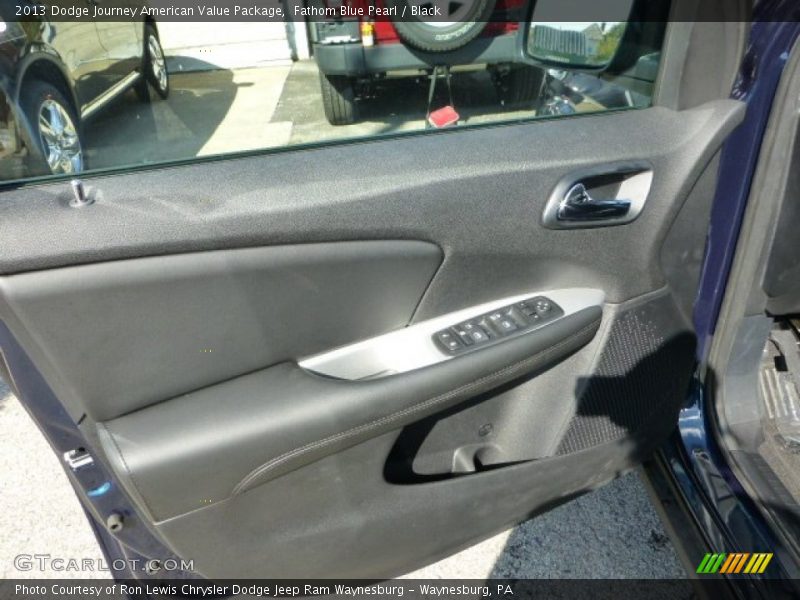 Fathom Blue Pearl / Black 2013 Dodge Journey American Value Package