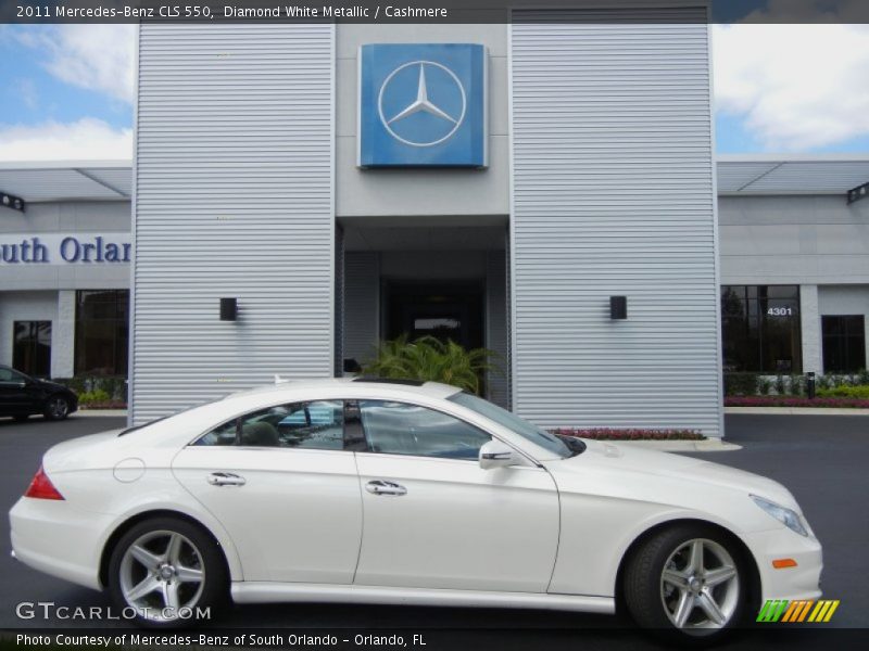 Diamond White Metallic / Cashmere 2011 Mercedes-Benz CLS 550