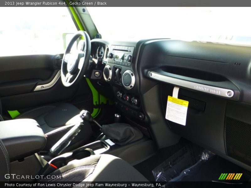 Gecko Green / Black 2013 Jeep Wrangler Rubicon 4x4