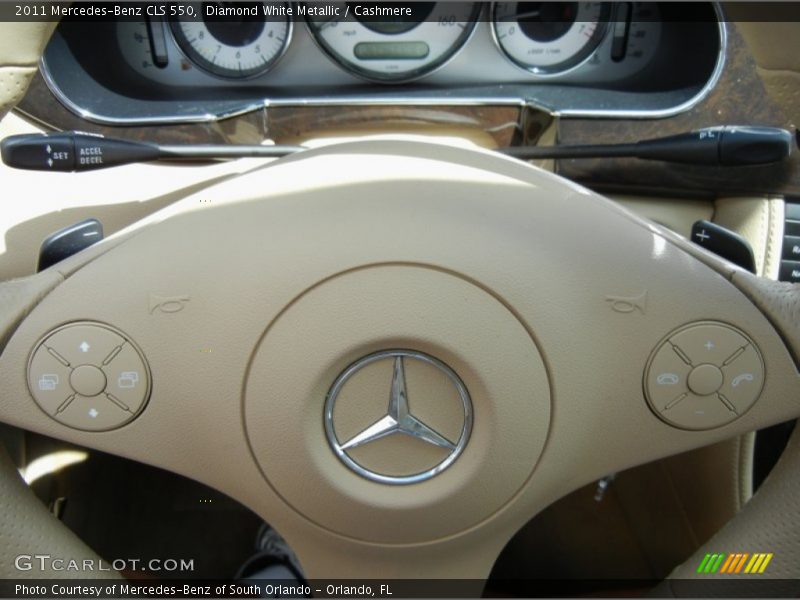 Diamond White Metallic / Cashmere 2011 Mercedes-Benz CLS 550