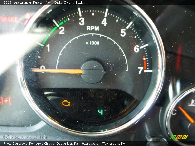 Gecko Green / Black 2013 Jeep Wrangler Rubicon 4x4