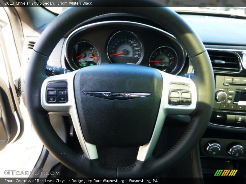 Bright White / Black 2013 Chrysler 200 S Sedan