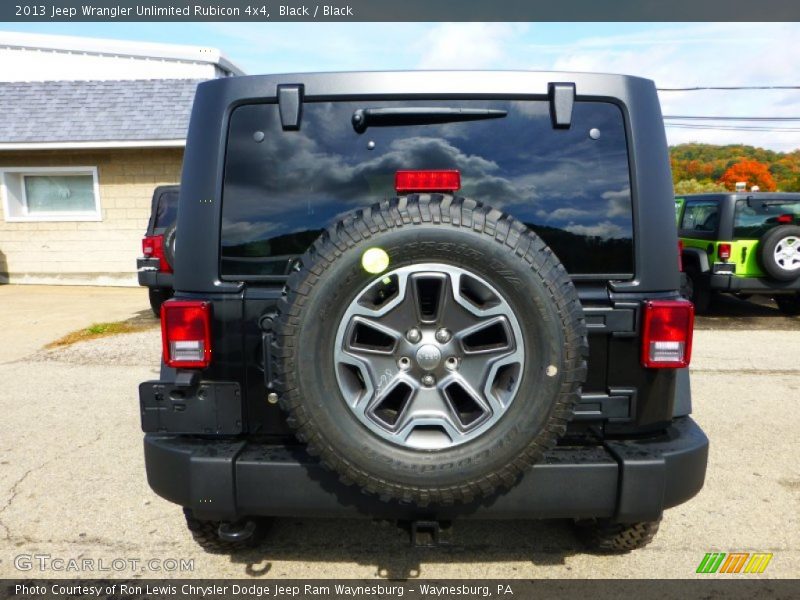 Black / Black 2013 Jeep Wrangler Unlimited Rubicon 4x4