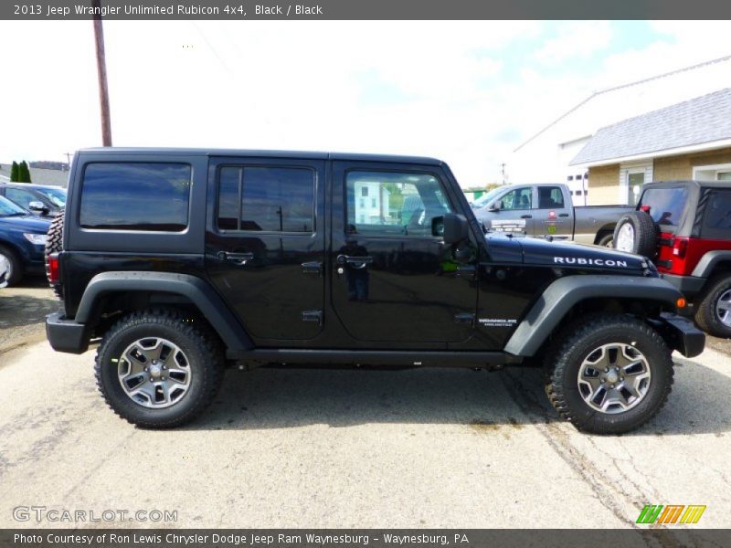 Black / Black 2013 Jeep Wrangler Unlimited Rubicon 4x4