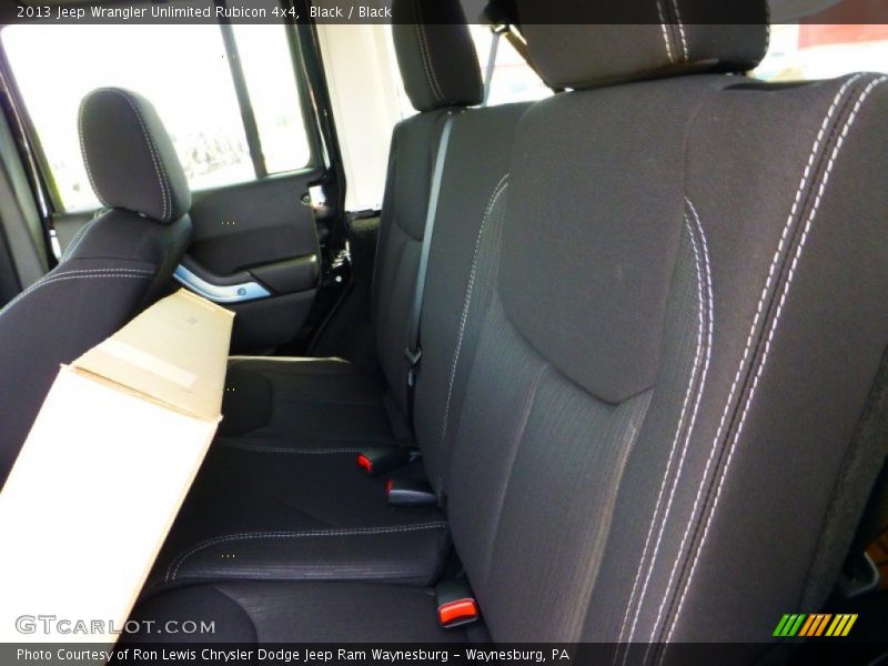 Black / Black 2013 Jeep Wrangler Unlimited Rubicon 4x4