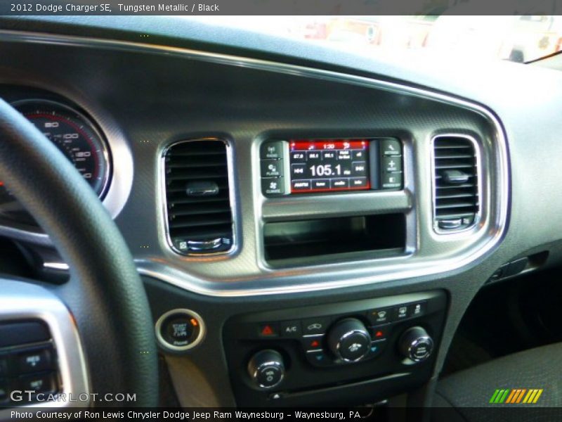 Tungsten Metallic / Black 2012 Dodge Charger SE